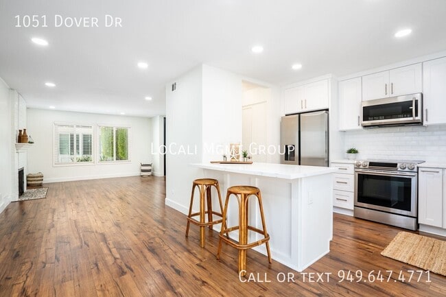 1051 Dover Dr
