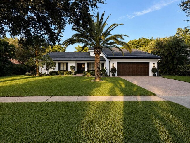 Photo - 2932 Banyan Blvd Cir NW