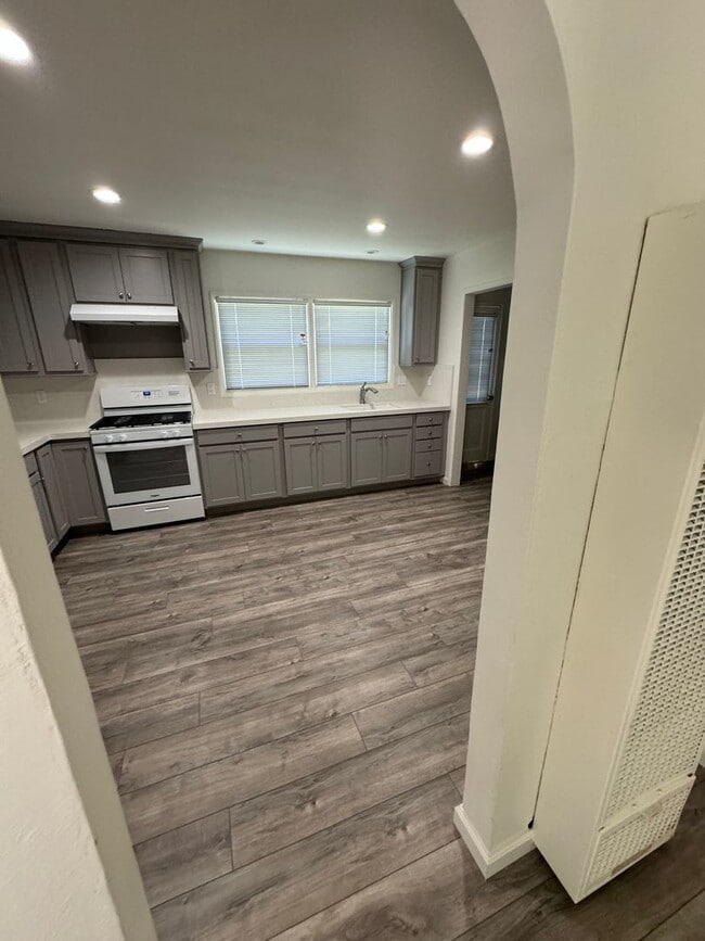 Photo - Cherokee Lane 1507-1509 Unidad 1507 S. Cherokee Lane