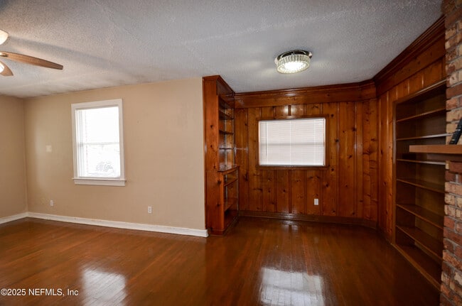 Photo - 2705 Southside Blvd