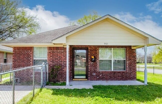Building Photo - 3Bd/2Ba in Waco TX Rental