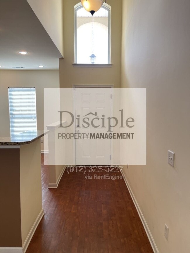Photo - 169 Regency Cir