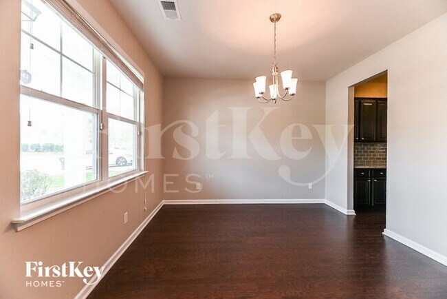 Photo - 203 Sabal Palmetto Ct