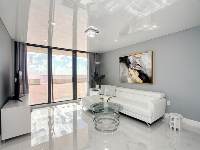 Photo - 3456 S Ocean Blvd Unidad 1020