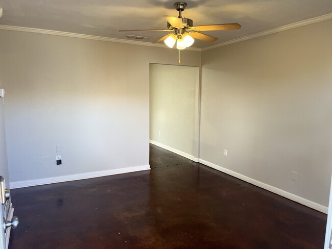 Photo - Cute 2/1 Duplex in Great Location! Unit B