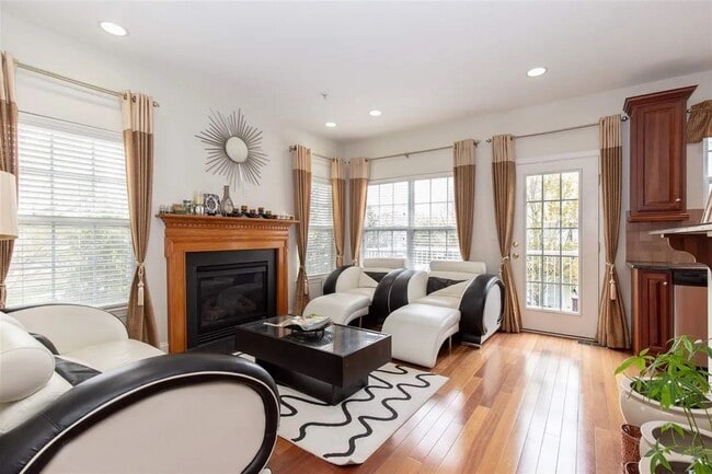 Photo - 40 Mallard Pl