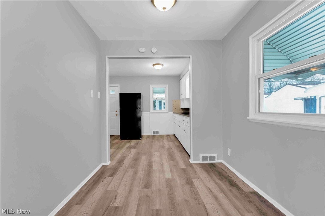 Photo - 26450 Drakefield Ave