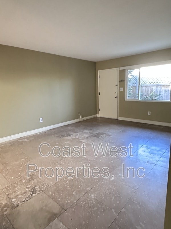 Photo - 4857 Narragansett Ave