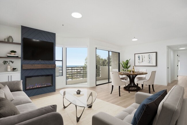 Building Photo - Welcome to Luxurious Villa Balboa in Newpo... Unit 211 Rental