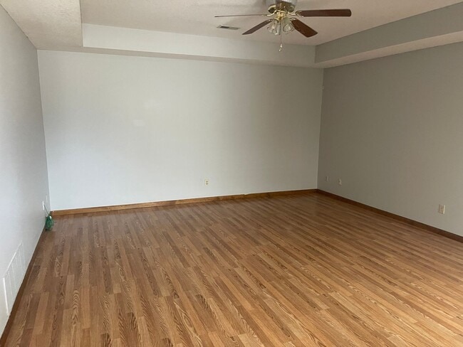 Photo - Updated 4 bedroom 2 bath duplex near 37th & Gage