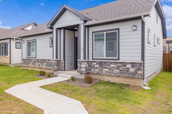 Building Photo - Avilla Railhead Rental