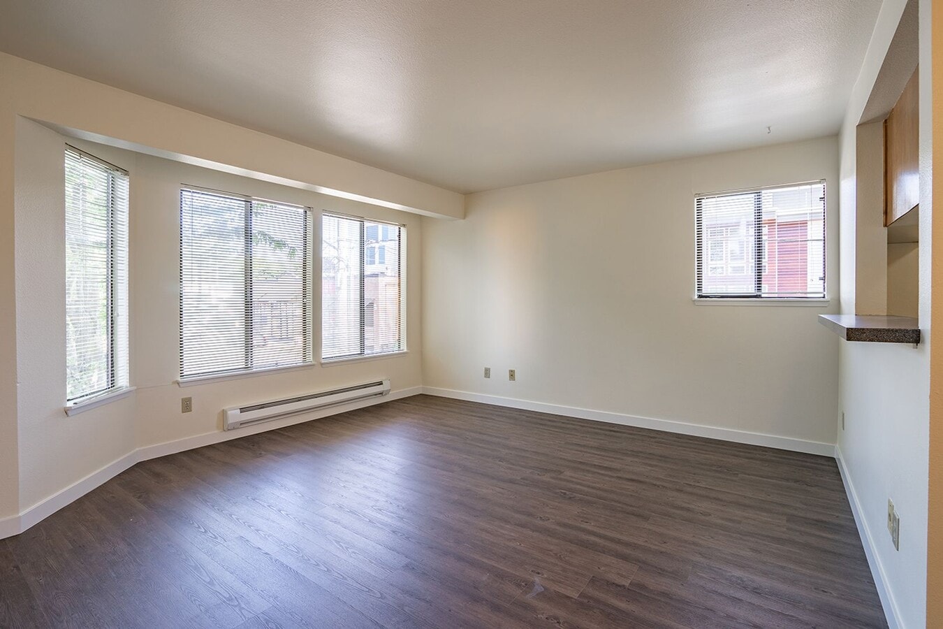 Photo - Elliott Place Apartments