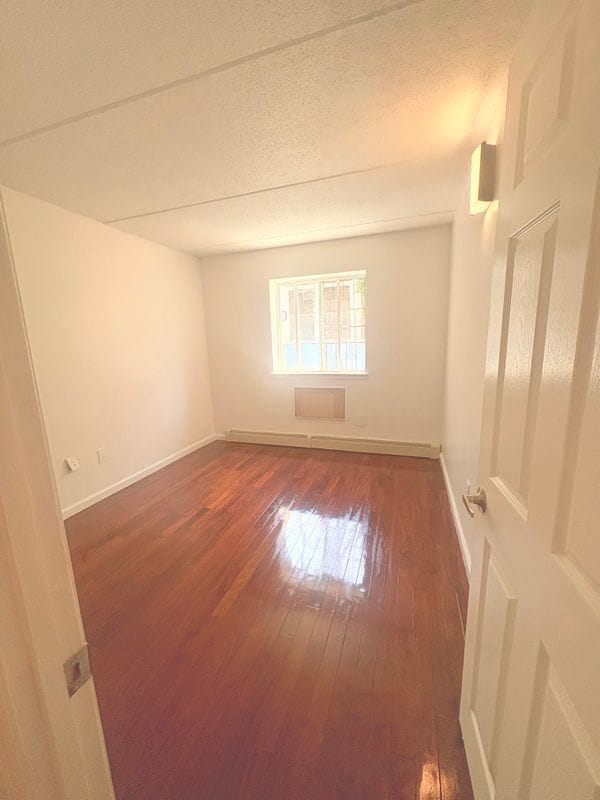 Photo - 2060 Washington Ave Unit 2