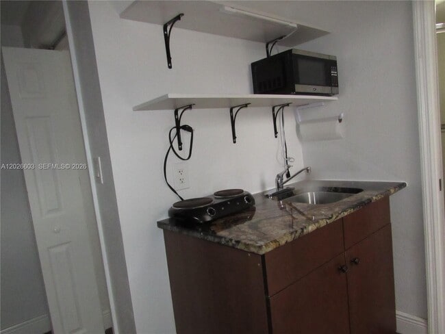 Photo - 2230 SW 50th Terrace Unit 2