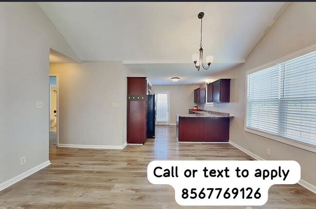 Photo - 839 S Westland Ave