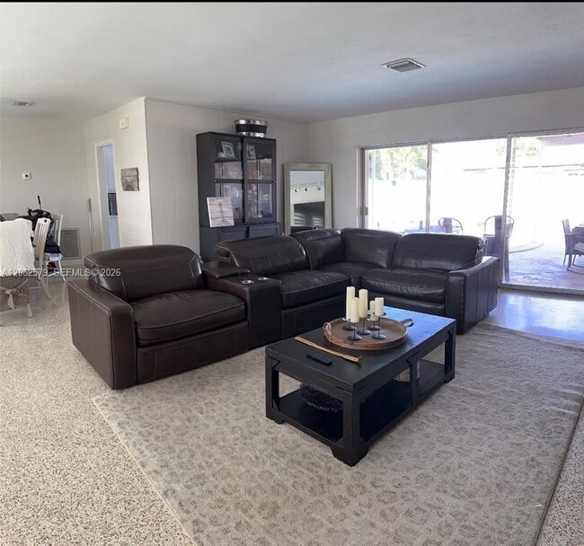 Photo - 5001 SW 87th Pl