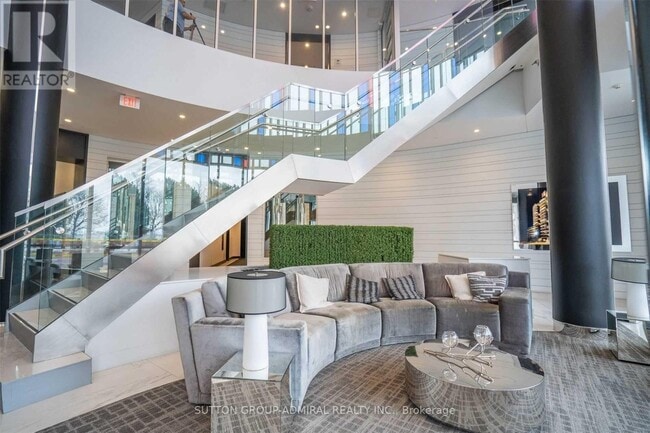 Photo - 9471 Yonge St Unité 215