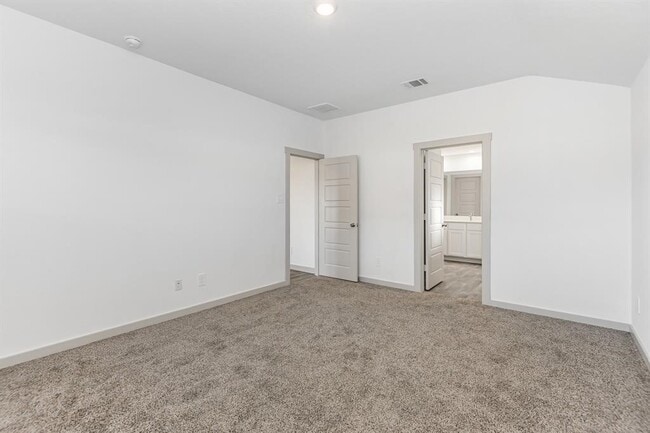 Building Photo - 7719 Golden Rubia Ln