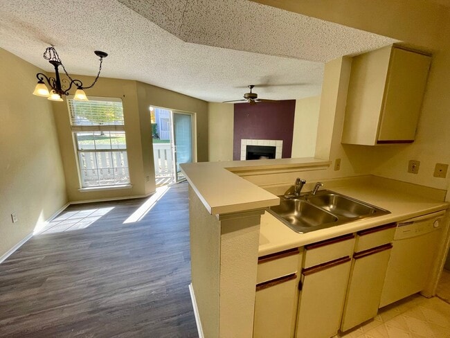 Photo - Expansive One Bedroom in Winding Hollow!