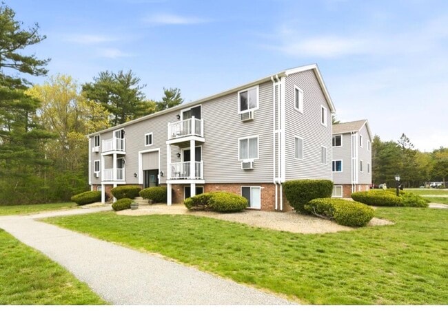 Photo - 7 Royal Dane Dr Unit Year Round