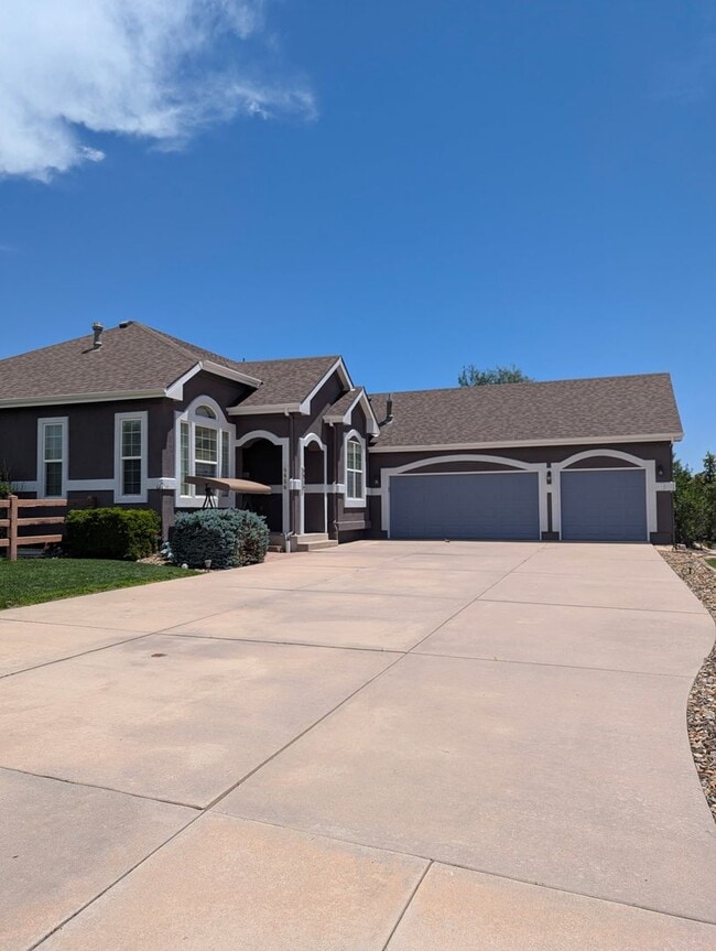 Beautiful 4 Bedroom Wolf Ranch Home - Beautiful 4 Bedroom Wolf Ranch Home