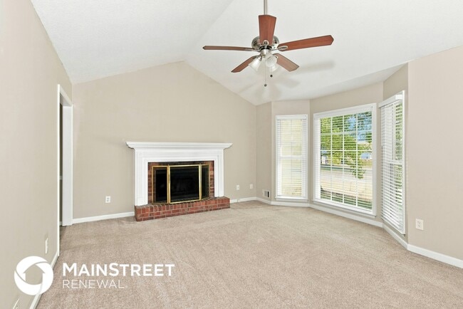 Photo - 2728 Horseshoe Creek Dr