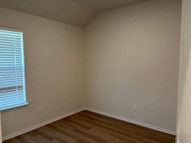 Photo - Three bedroom duplex in El Reno