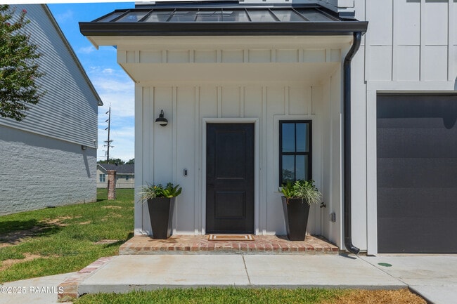 Photo - 424 Eraste Landry Rd