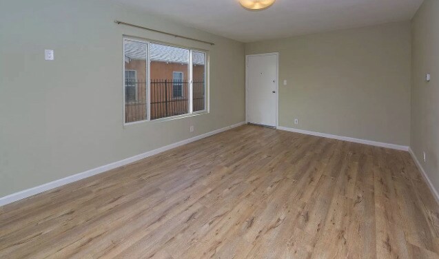 Photo - 6019 8th Ave