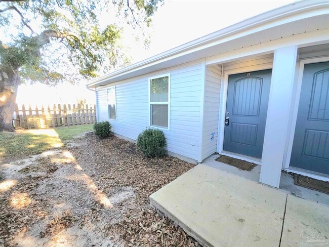 Building Photo - 313 N Navy Blvd