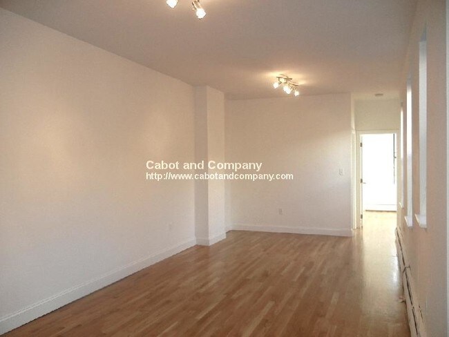 Photo - 225 E Berkeley St Unit #2