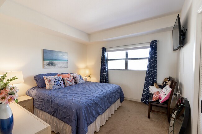 Building Photo - 7700 Seawall Blvd Unit 701 Rental