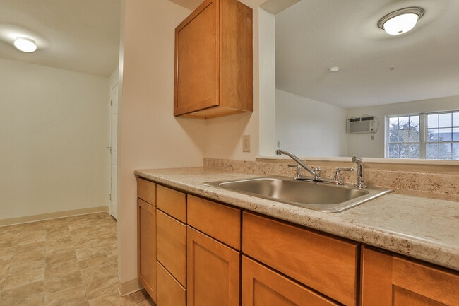 Residences at Summit Pointe