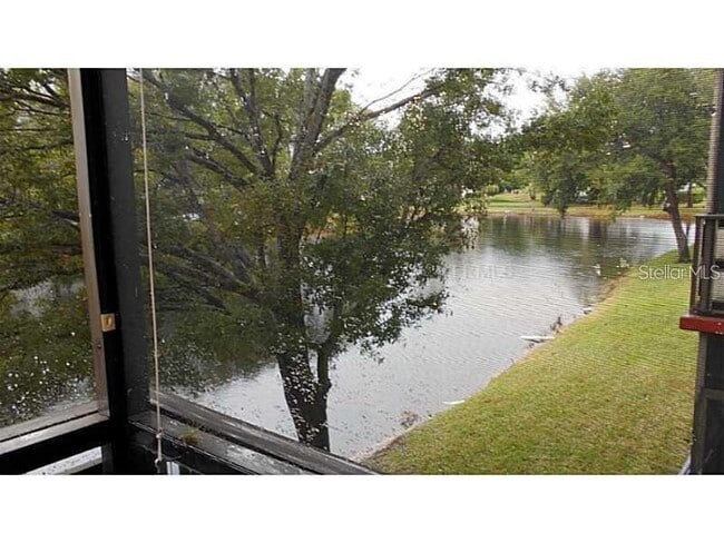 Building Photo - 5980 80th St N Unit 205