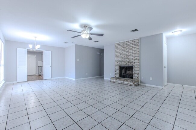 6824 Edmond Ave Unidad Duplex