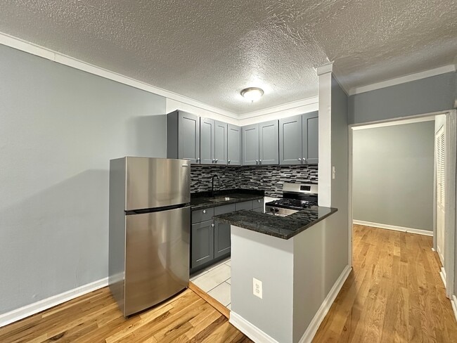 Photo - 5668 N Ridge Ave Unit N2