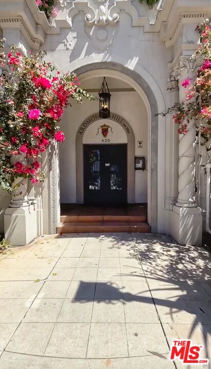 Photo - 620 S Ardmore Ave Unit APT 4