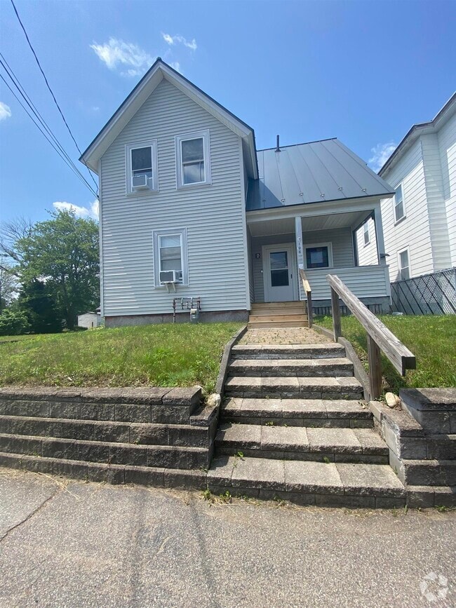 Building Photo - 106 Bismark St Rental