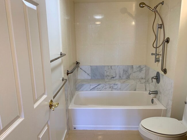 Photo - 2-Bedroom Condo with Lanai & Parking – $2,...