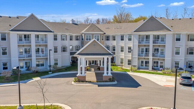 Building Photo - 3215 W Mt Hope Ave Unit #3215