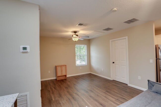 Photo - 14222 Sonco Ave