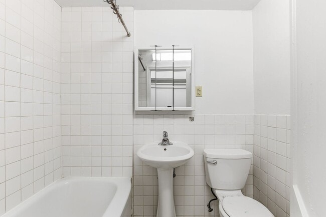 Photo - 1171/1173 Raymond Avenue Unit 1171-4