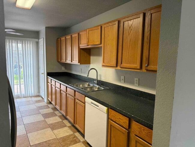 Photo - Garland Duplex