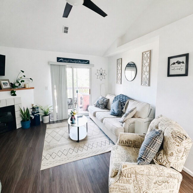 Building Photo - 2960 W Stuart St