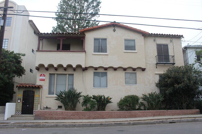 Photo - 1327-1329 N Vista St