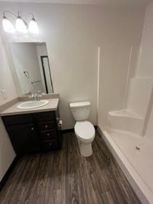 Photo - 467 Sparrow Way Unit C