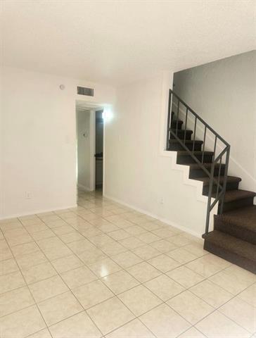 Photo - 6828 Brentwood Stair Rd