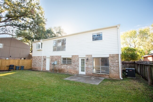 Photo - 2627 The Highlands Dr