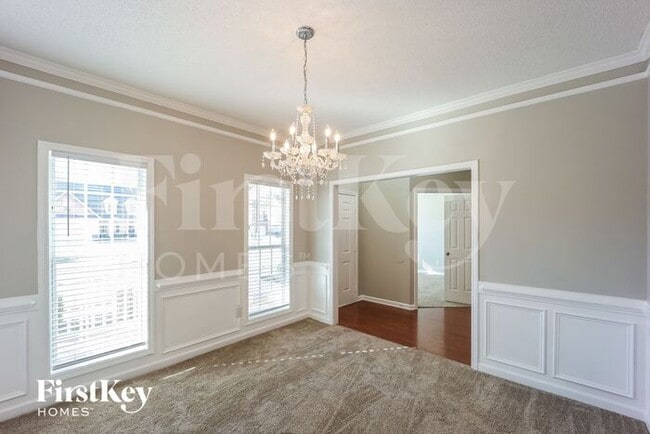 Photo - 333 Westhill Dr