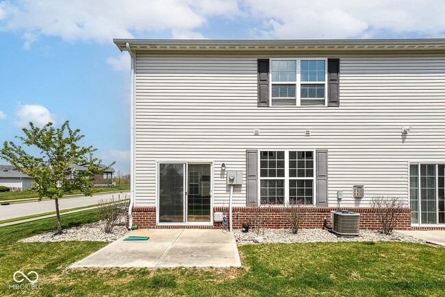 Photo - 9651 Calamus Dr